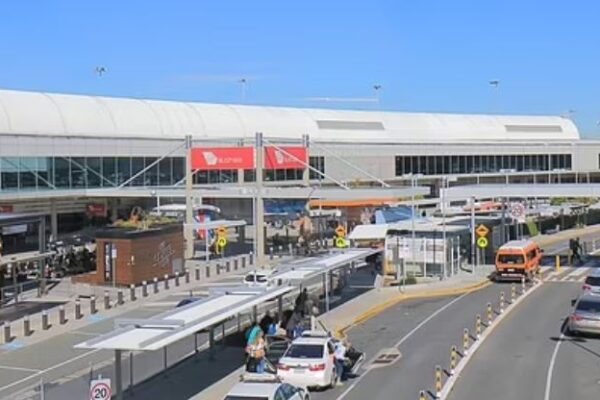 Brisbane Airport Domestic Terminal Pickup Area